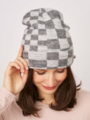 CHECK PATTERN BEANIE - GREY | Vintage Havana Women
