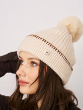 RIBBED POMPOM BEANIE - IVORY/TAN | Vintage Havana Women