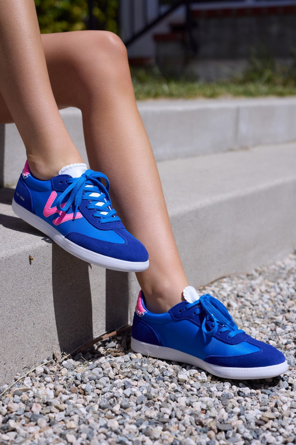 CRISP - ELECTRIC BLUE | Vintage Havana Women