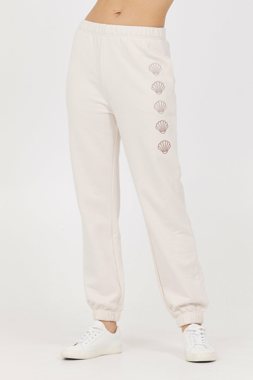 EMBROIDERED FRENCH TERRY JOGGERS | Vintage Havana Women