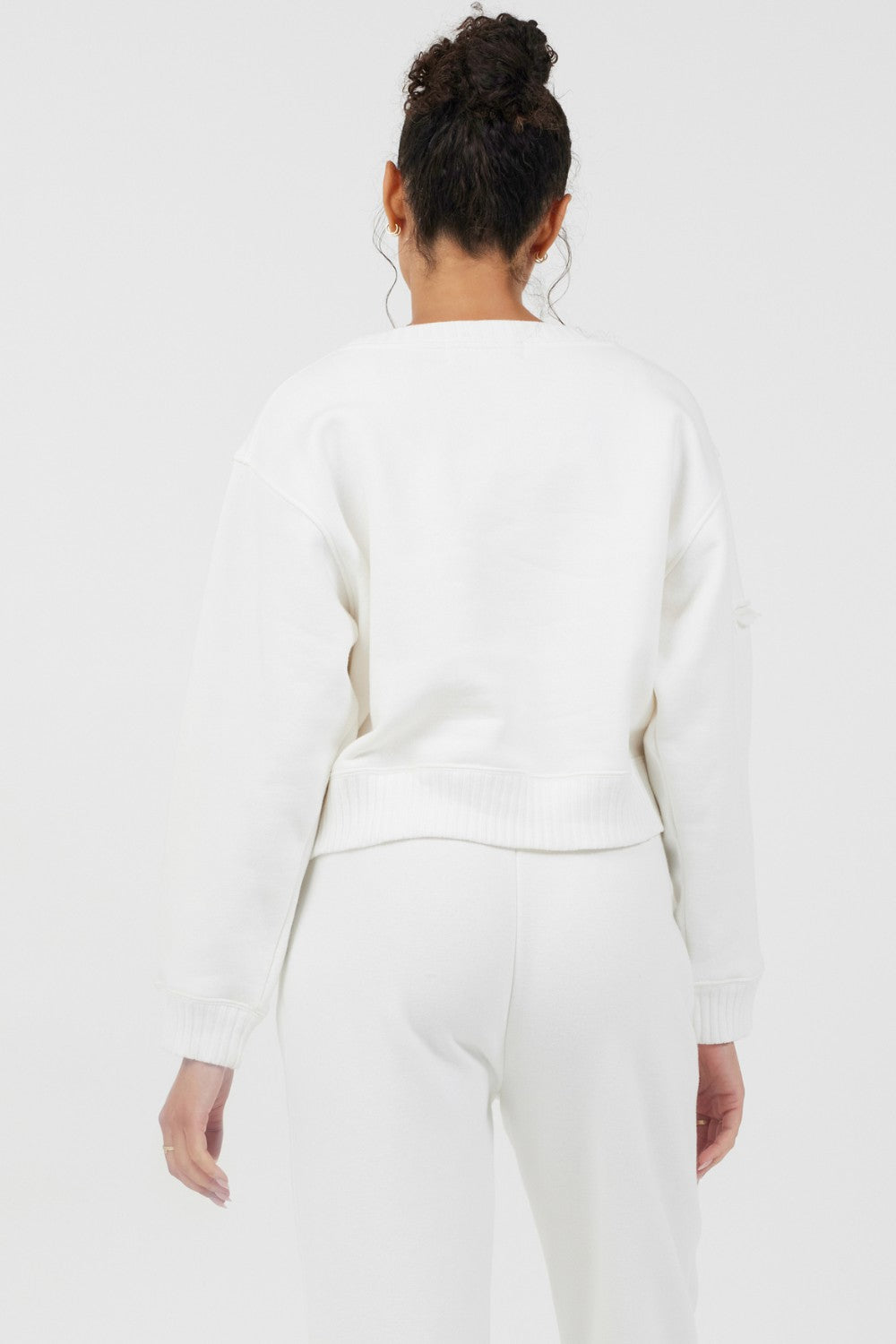 White Essential Fleece Crewneck | Vintage Havana Women