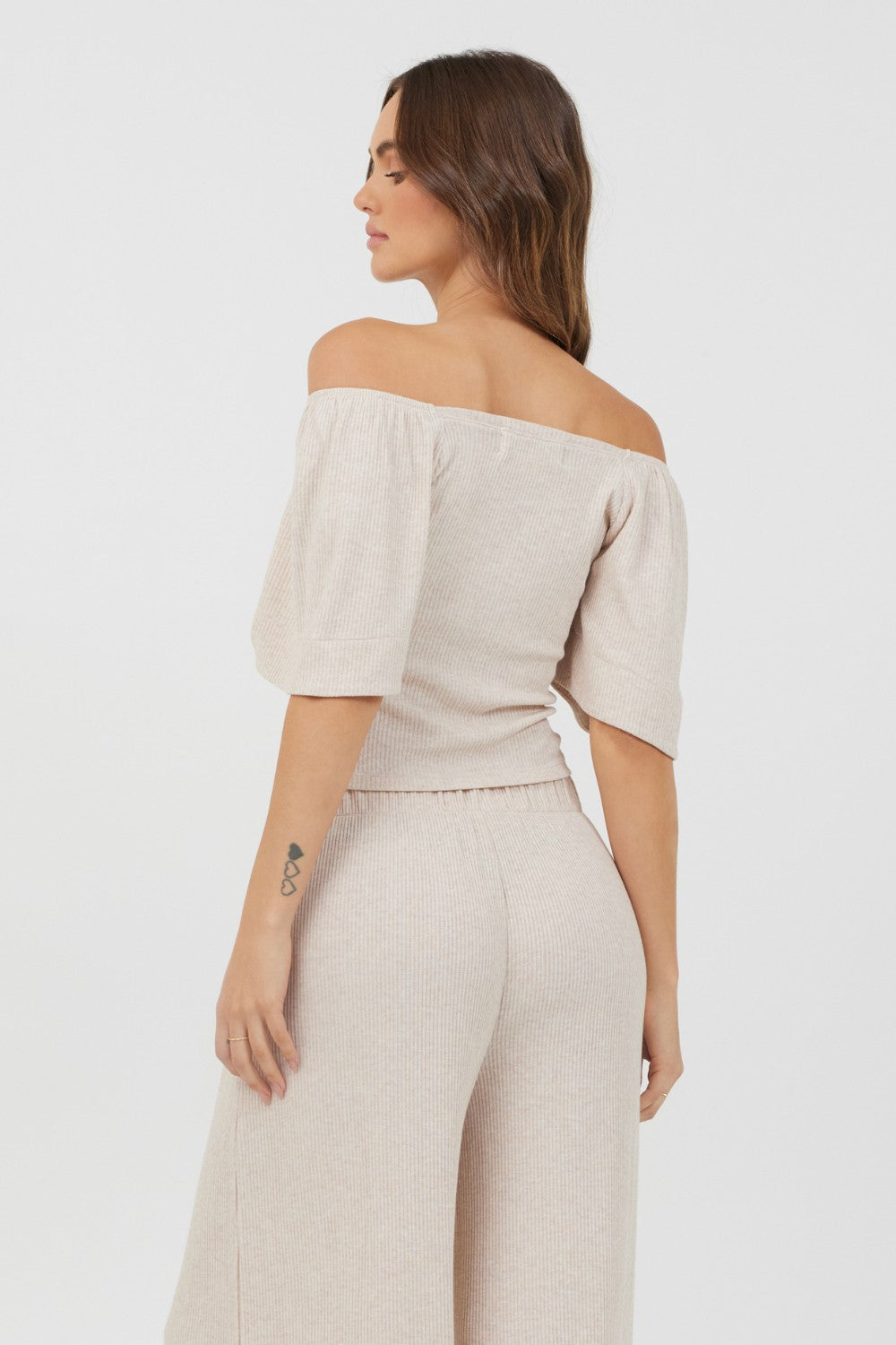 Heather Oatmeal Drapey Knit Puff Sleeve Top | Vintage Havana Women
