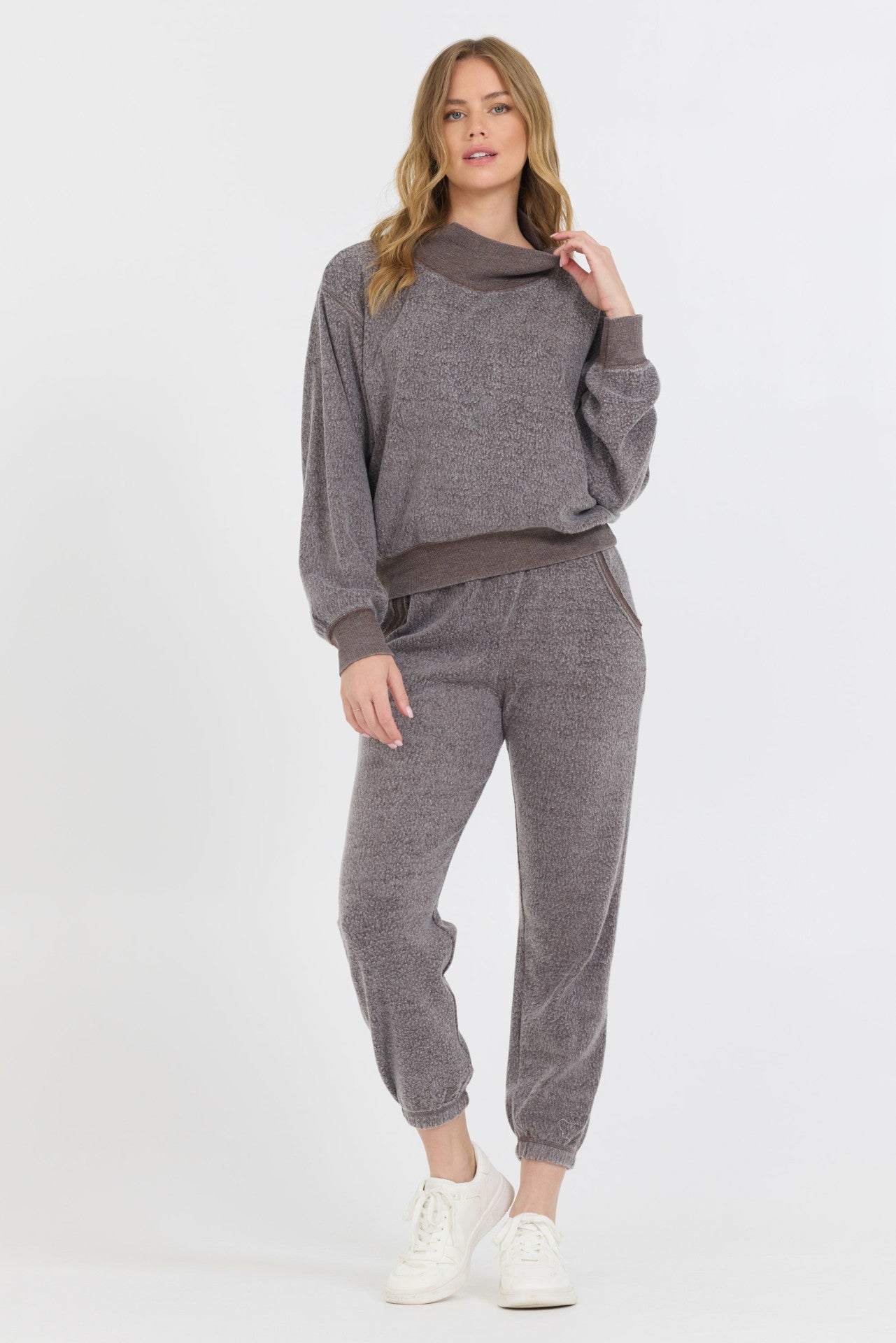 Chocolate Syrup Reverse Fleece Mock Neck Sweatshirt | Vintage Havana Women