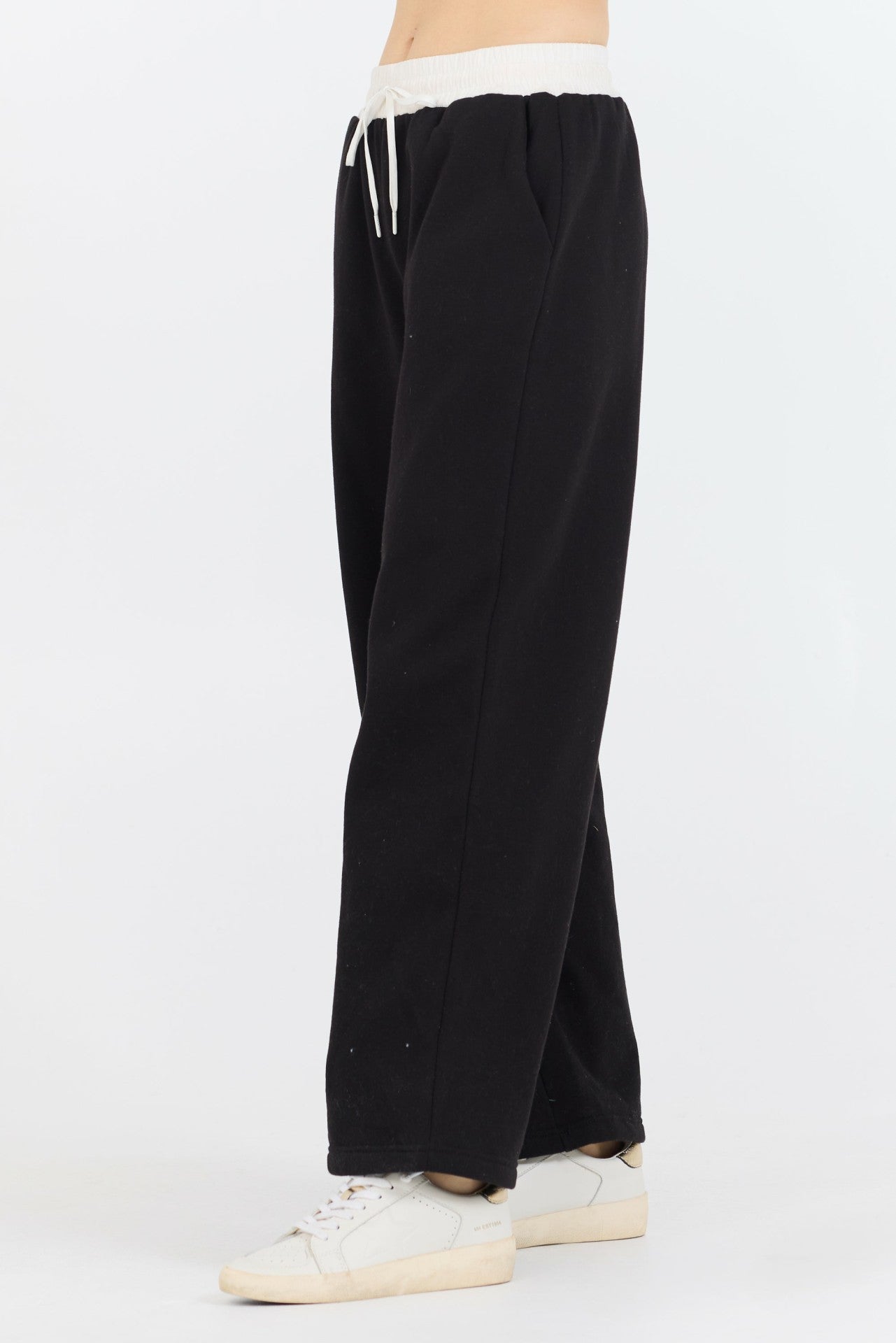 Black/ White Essential Fleece Pant W/ Poplin Waist | Vintage Havana Women