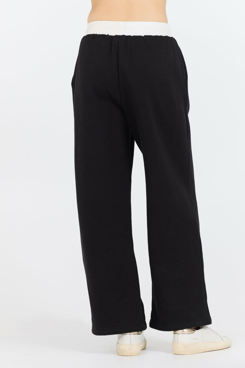 Black/ White Essential Fleece Pant W/ Poplin Waist | Vintage Havana Women