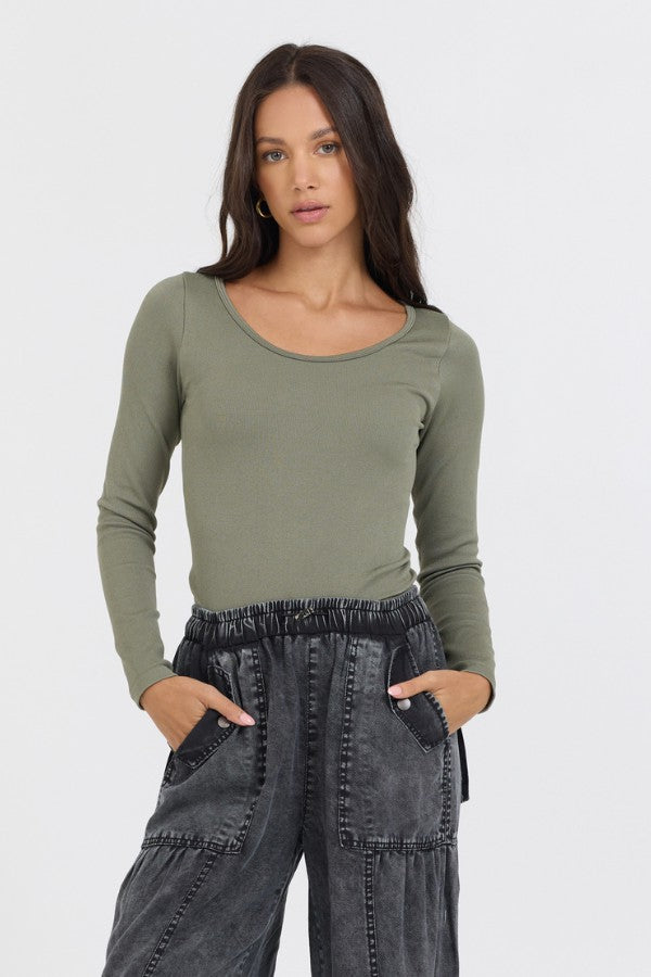 Olive Seamless Long Sleeve Tee | Vintage Havana Women