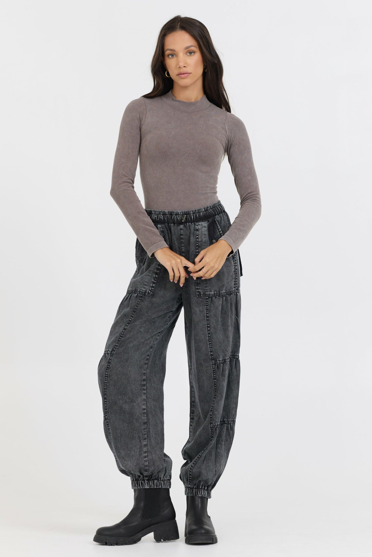Washed Taupe Seamless Mock Neck Top | Vintage Havana Women