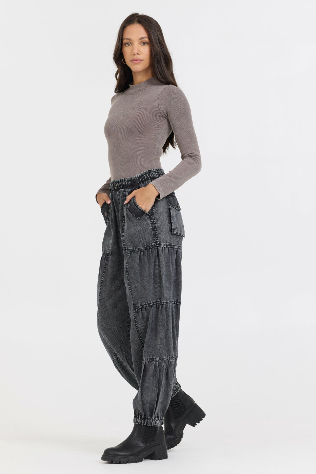 Washed Taupe Seamless Mock Neck Top | Vintage Havana Women
