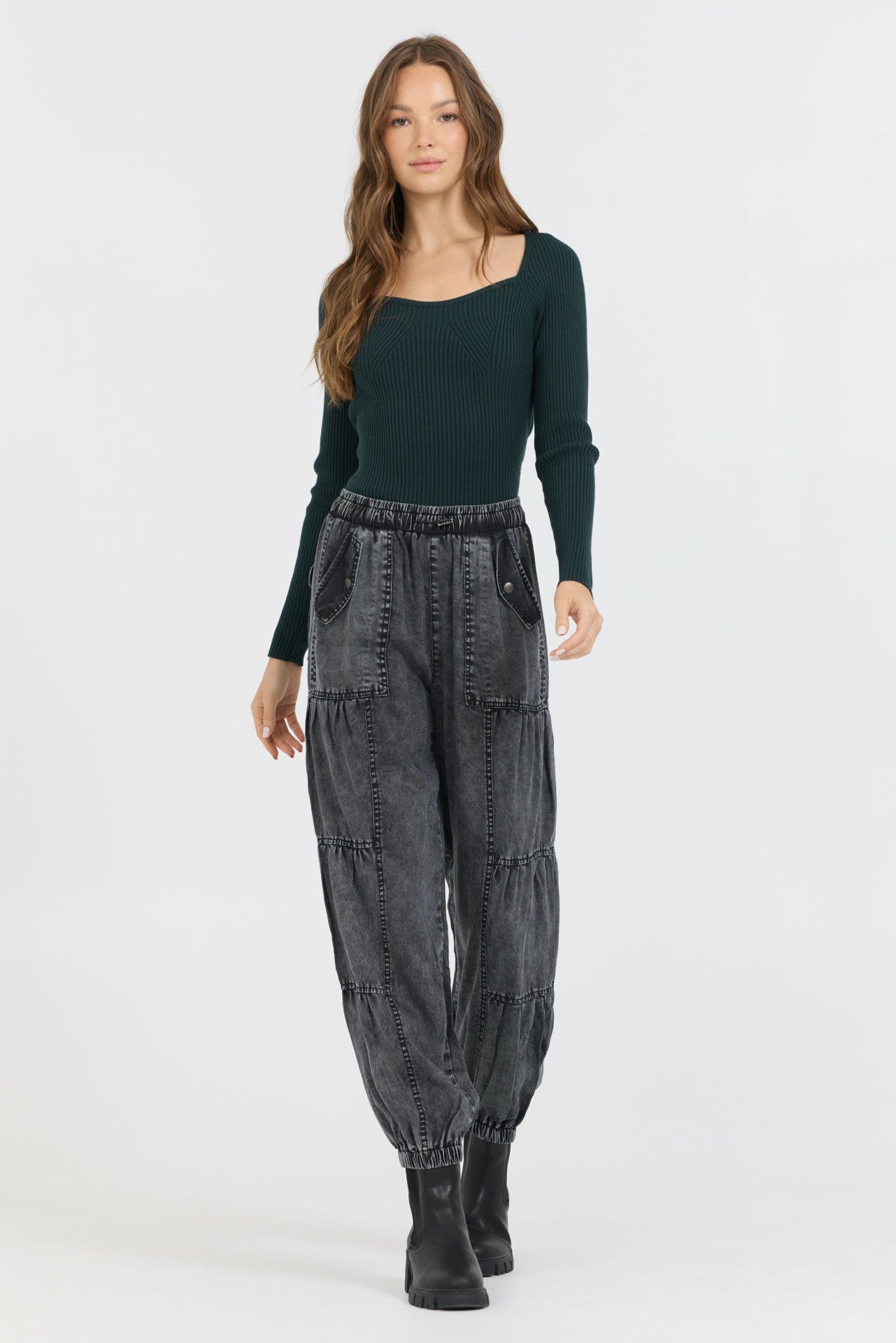 Black Rib Knit Long Sleeve Top | Vintage Havana Women