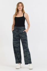 Onyx Camo Printed Cloud Fleece Flare Pant | Vintage Havana Women