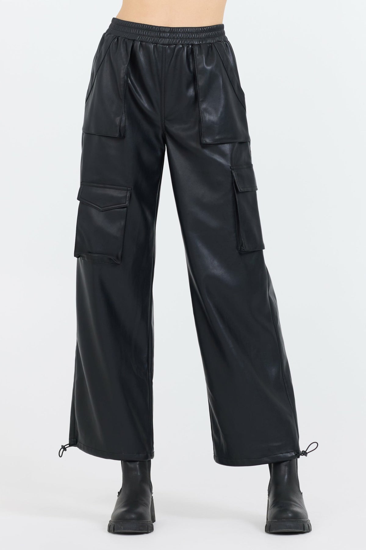 Black Leather Cargo Pants | Vintage Havana Women