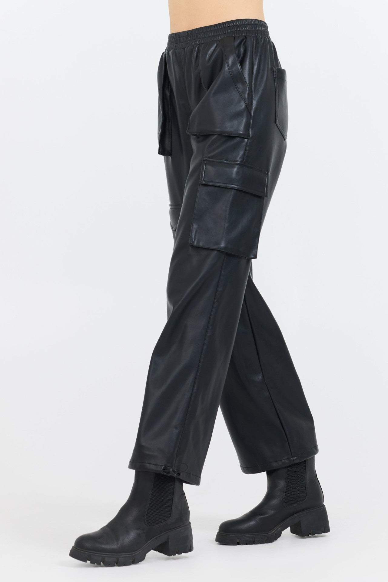 Black Leather Cargo Pants | Vintage Havana Women