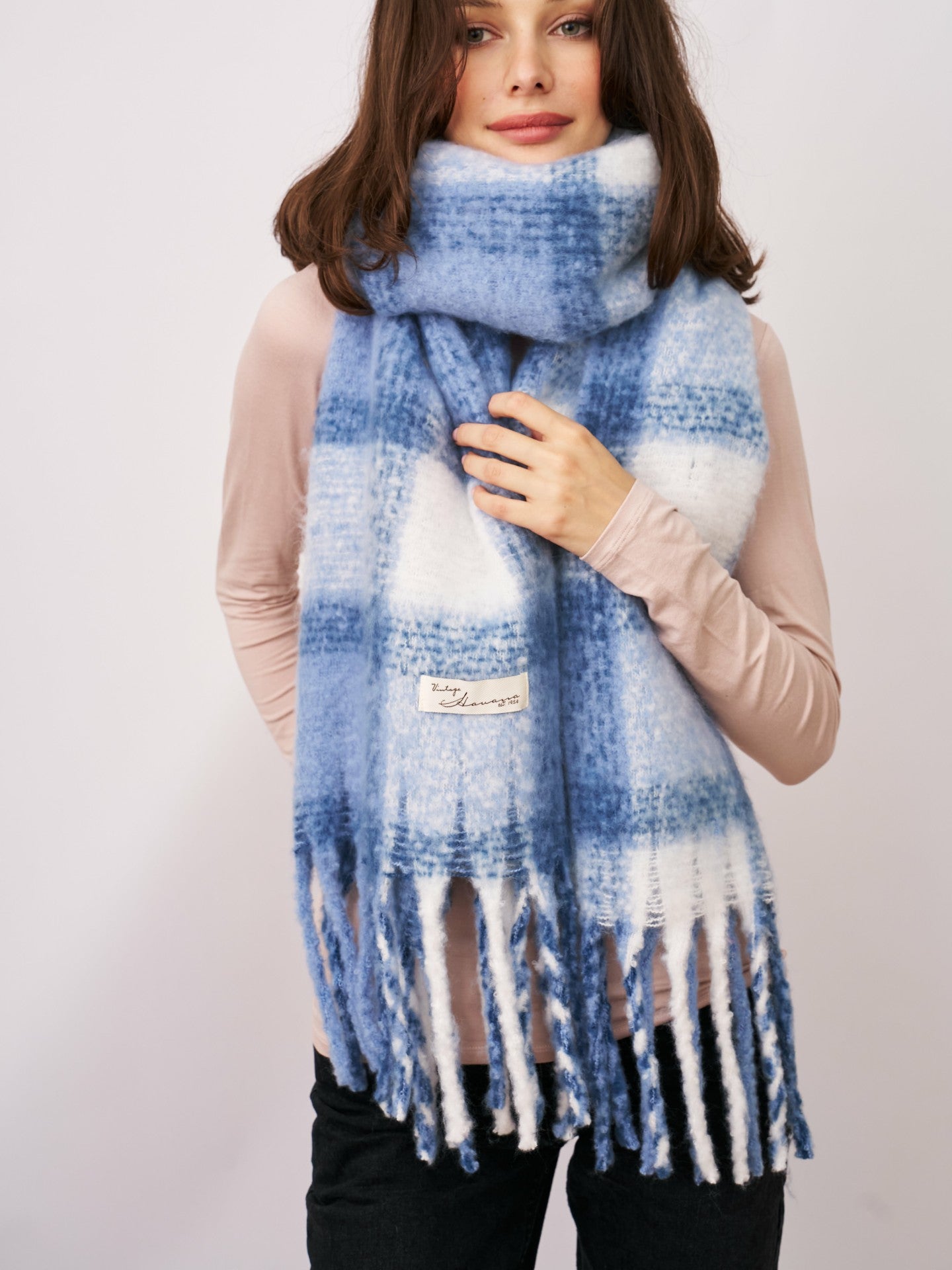 CHECK TASSEL SCARF - BLUE | Vintage Havana Women