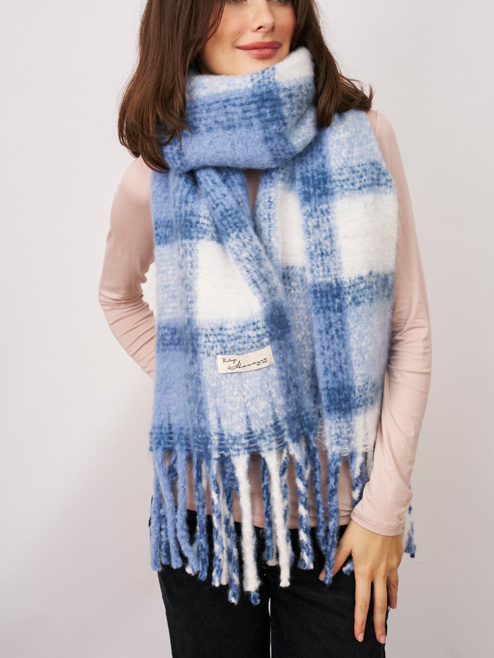 CHECK TASSEL SCARF - BLUE | Vintage Havana Women