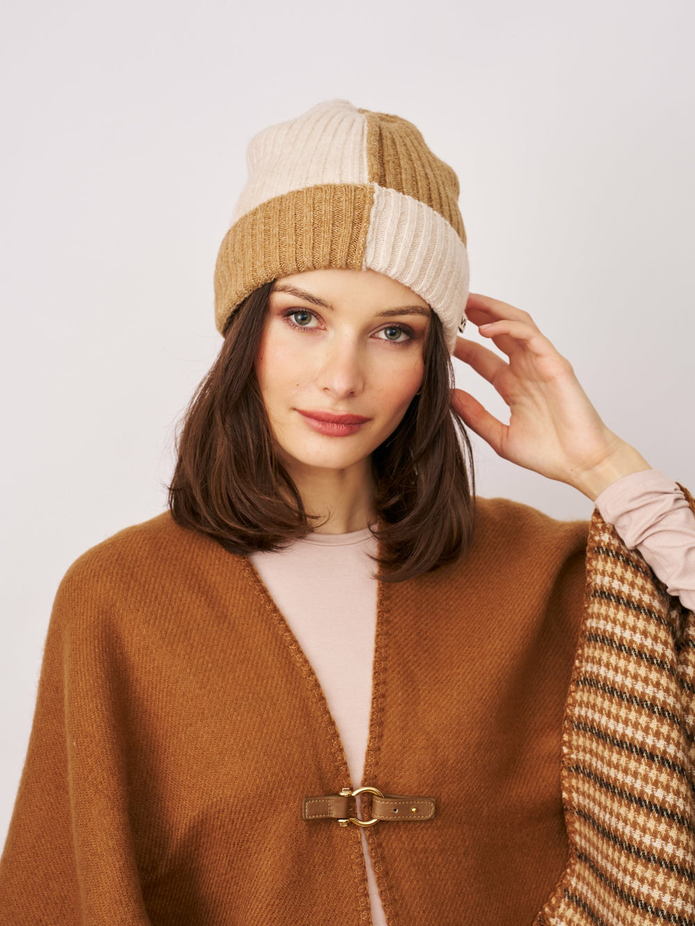 SEAM PATTERN BEANIE - TAN | Vintage Havana Women