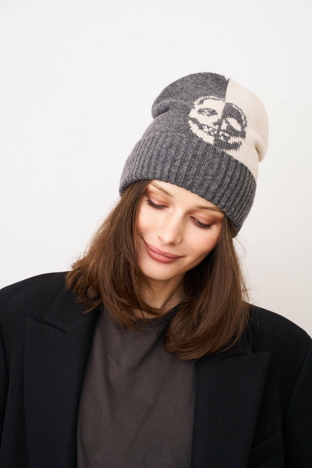 SKULL PATTERN BEANIE | Vintage Havana Women