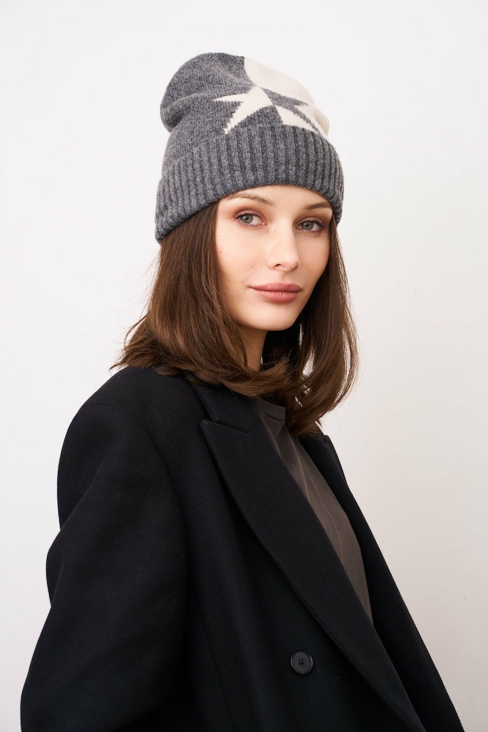 STAR PATTERN BEANIE | Vintage Havana Women