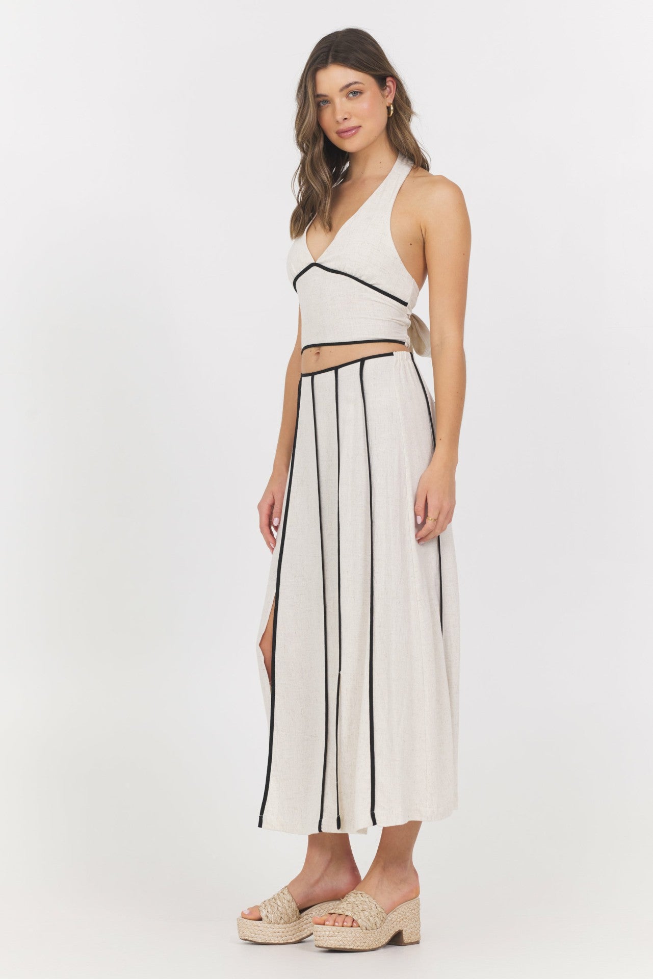 Linen Blend Halter Top w/ Piping | Vintage Havana Women