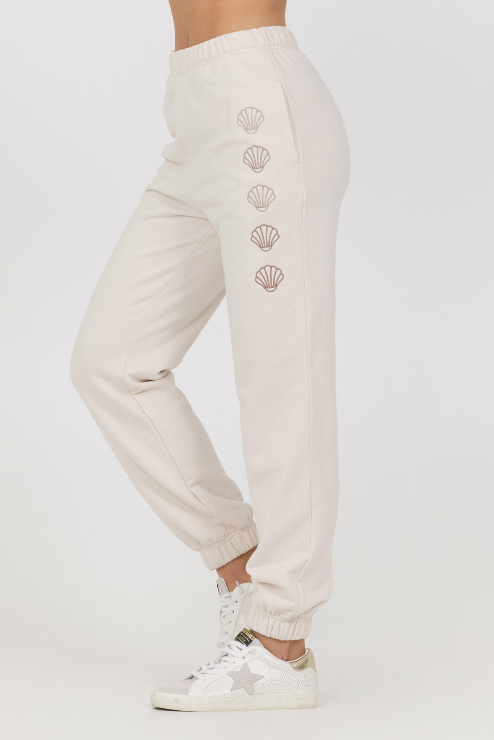 EMBROIDERED FRENCH TERRY JOGGERS | Vintage Havana Women
