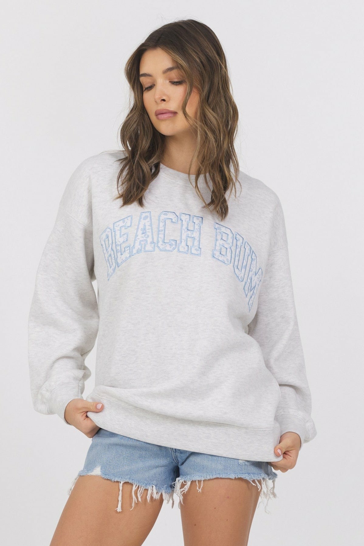 PROWEAVE CREW W DITSY PRINT W/ "BEACH BUM" | Vintage Havana Women