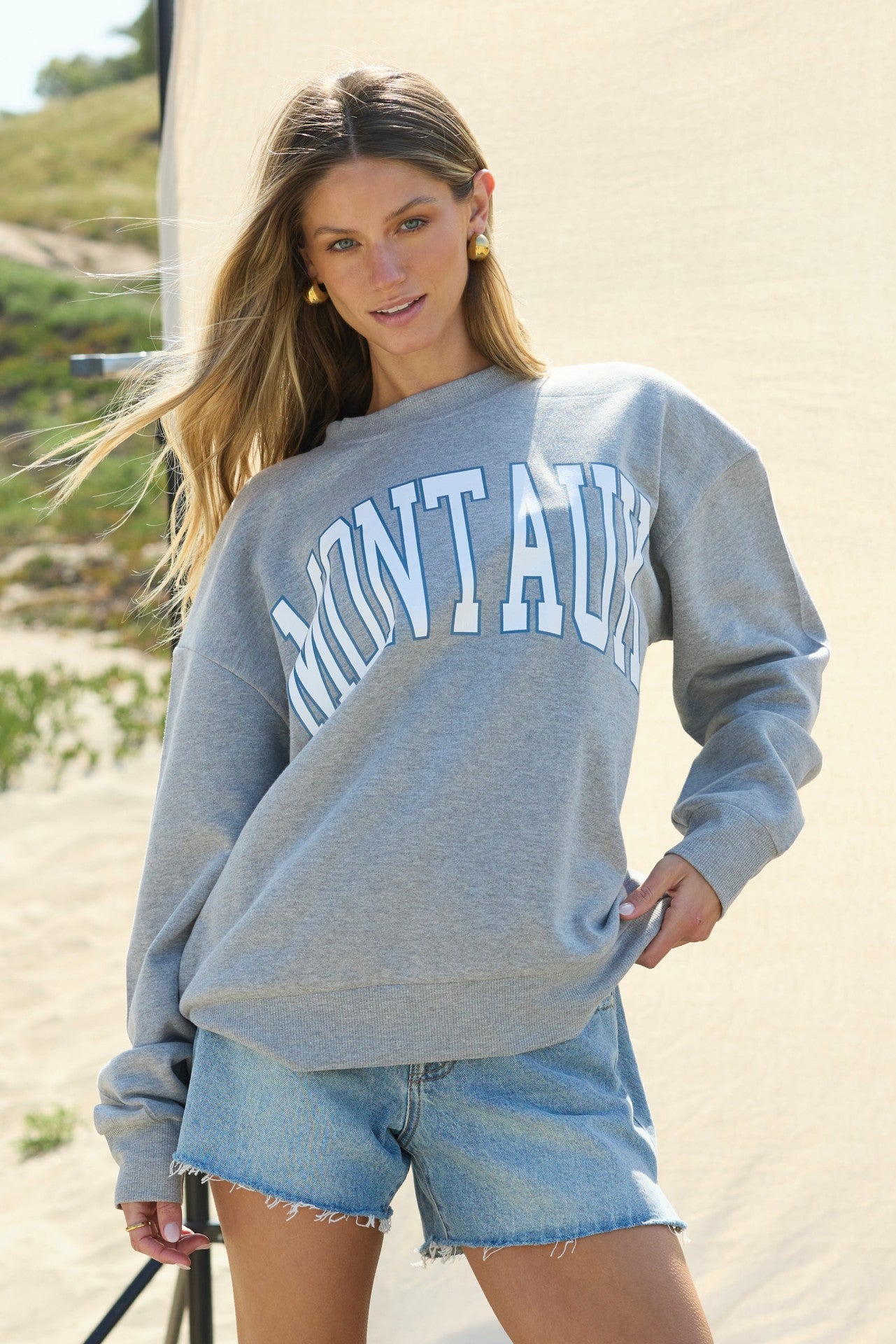 "Montauk" Heather Grey Surf Wash Crewneck | Vintage Havana Women
