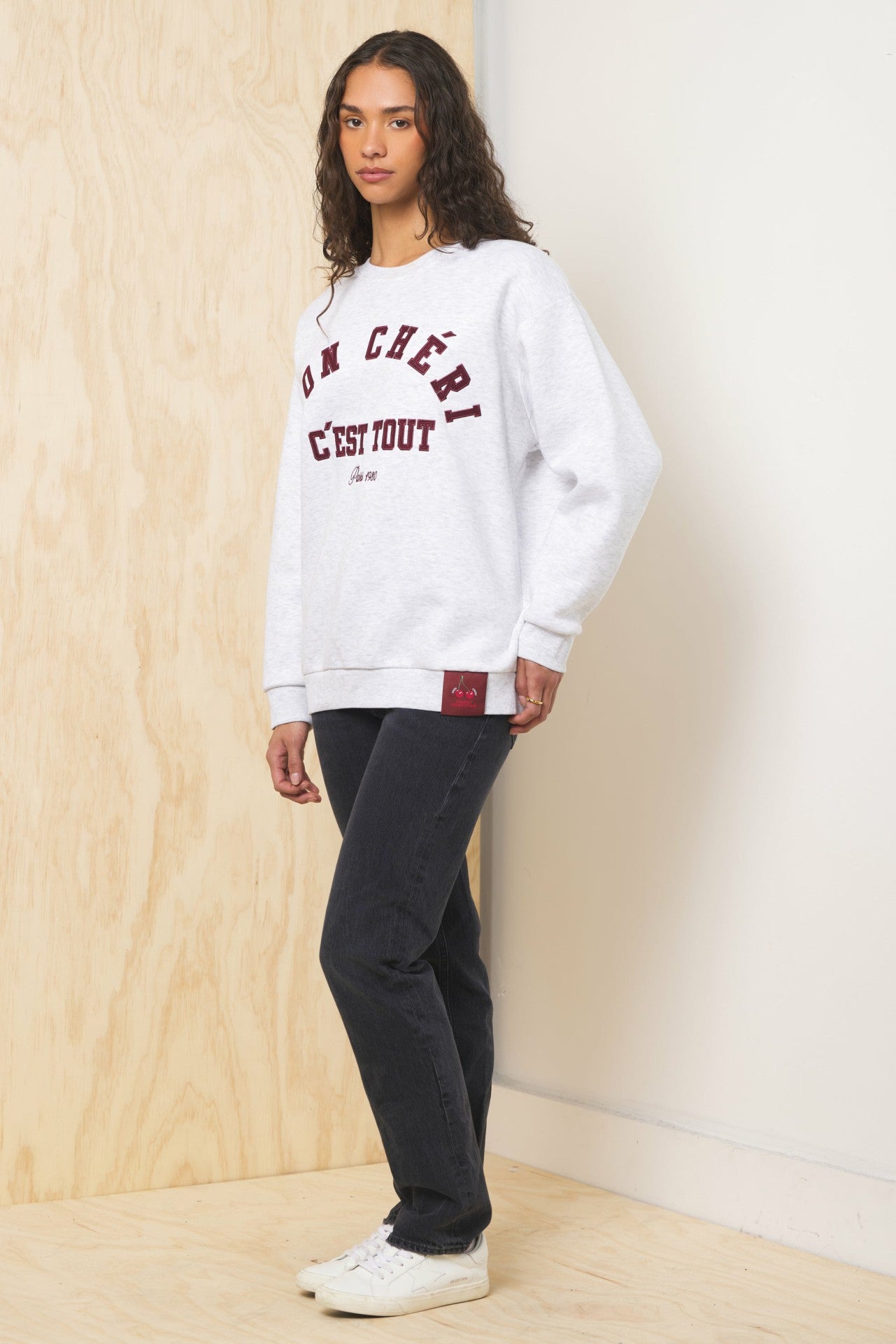 Comfort Fleece Crew with Applique | Vintage Havana Women