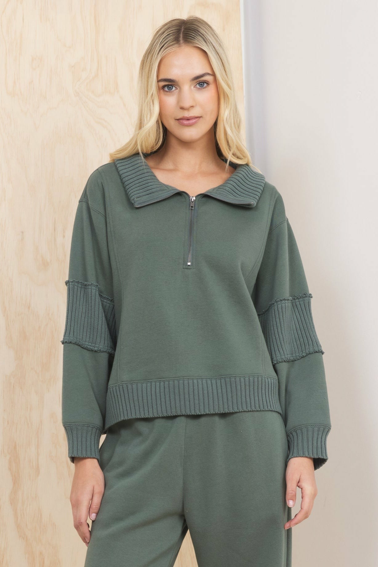Fleece Quarter Zip w/ Rib Detail - Olive | Vintage Havana Women