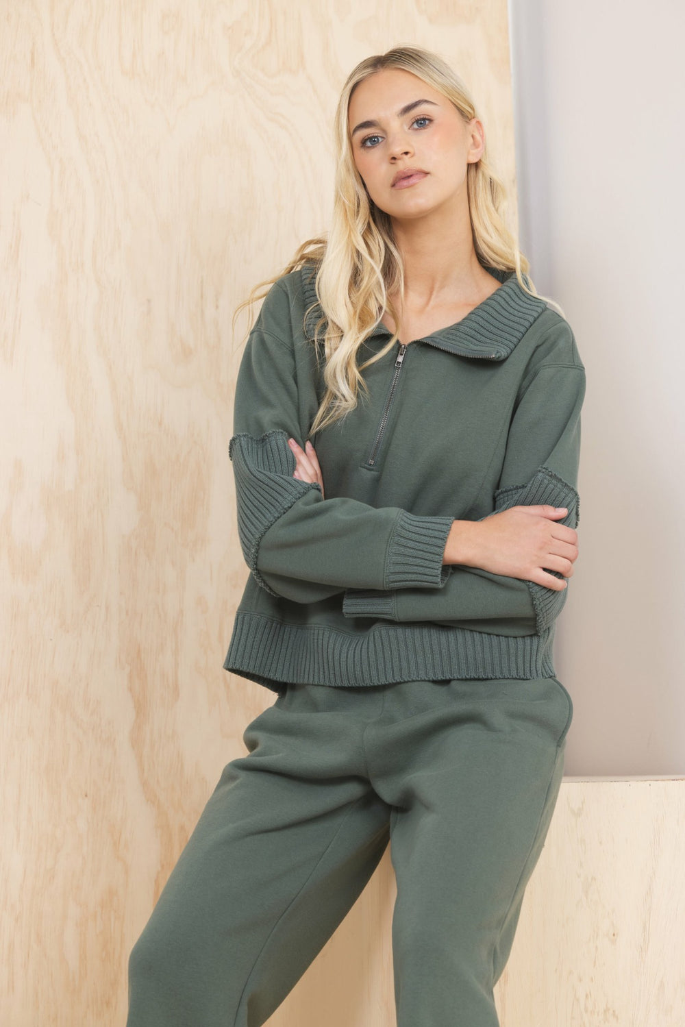 Fleece Quarter Zip w/ Rib Detail - Olive | Vintage Havana Women