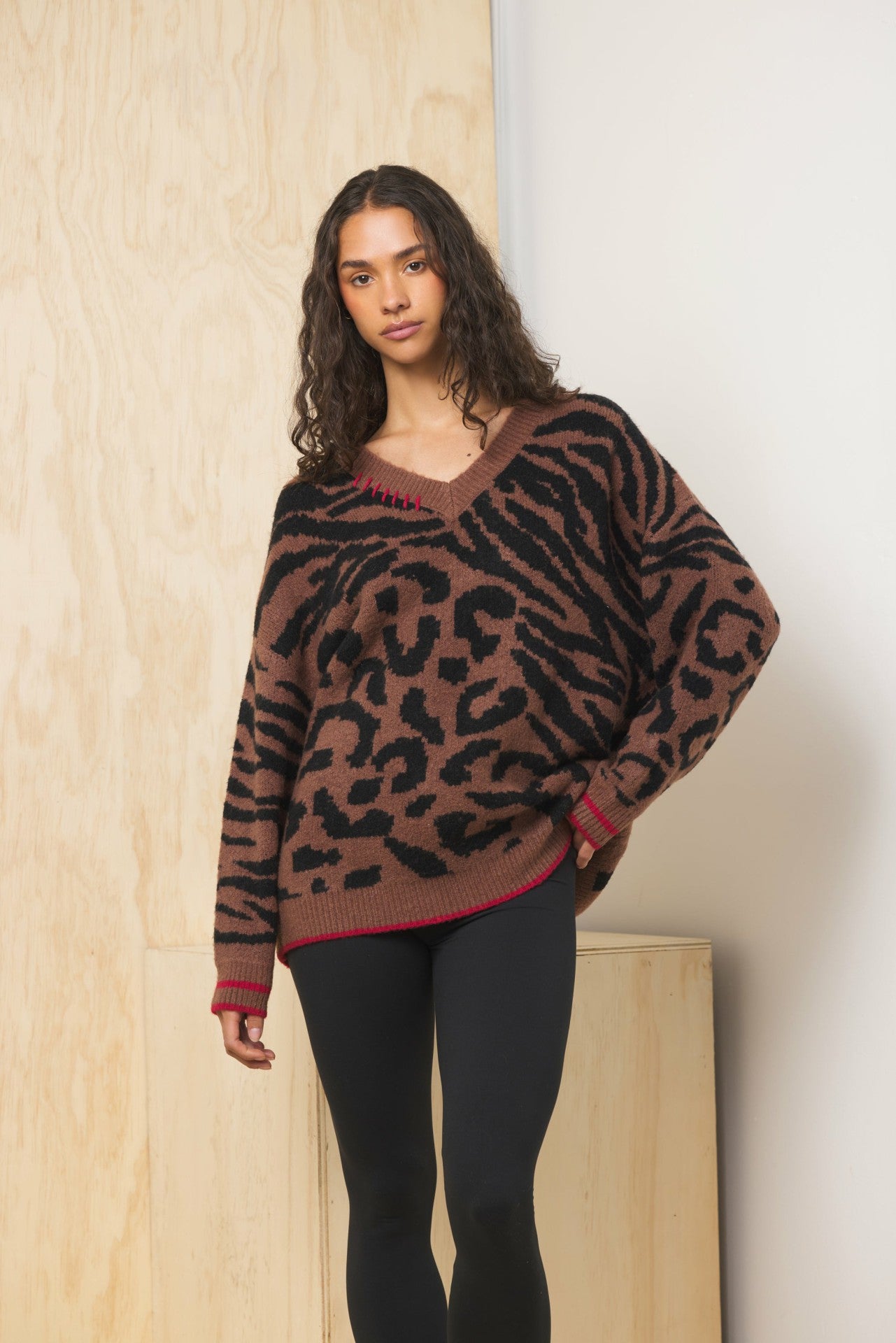 V Neck Jacquard Sweater | Vintage Havana Women