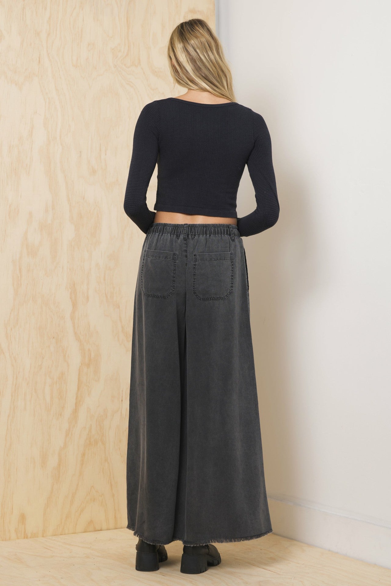 Tencel Wide Leg Pant - Charcoal | Vintage Havana Women